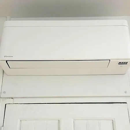 Apartment A Proximite Immediate De La Tour Eiffel *