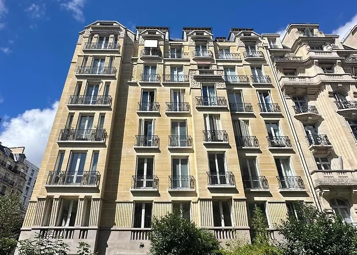 A Proximite Immediate De La Tour Eiffel 巴黎